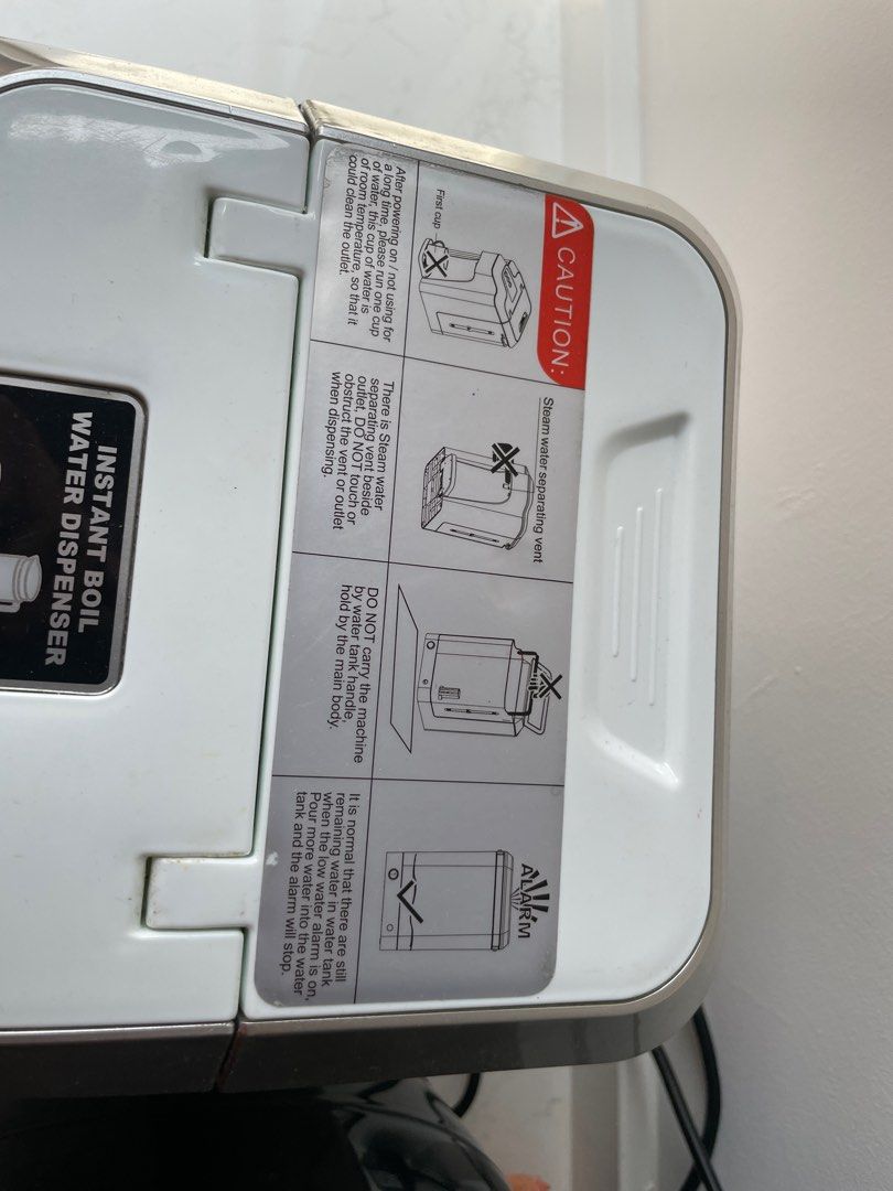 Toyomi Instant Hot Water Dispenser, TV & Home Appliances, Kitchen