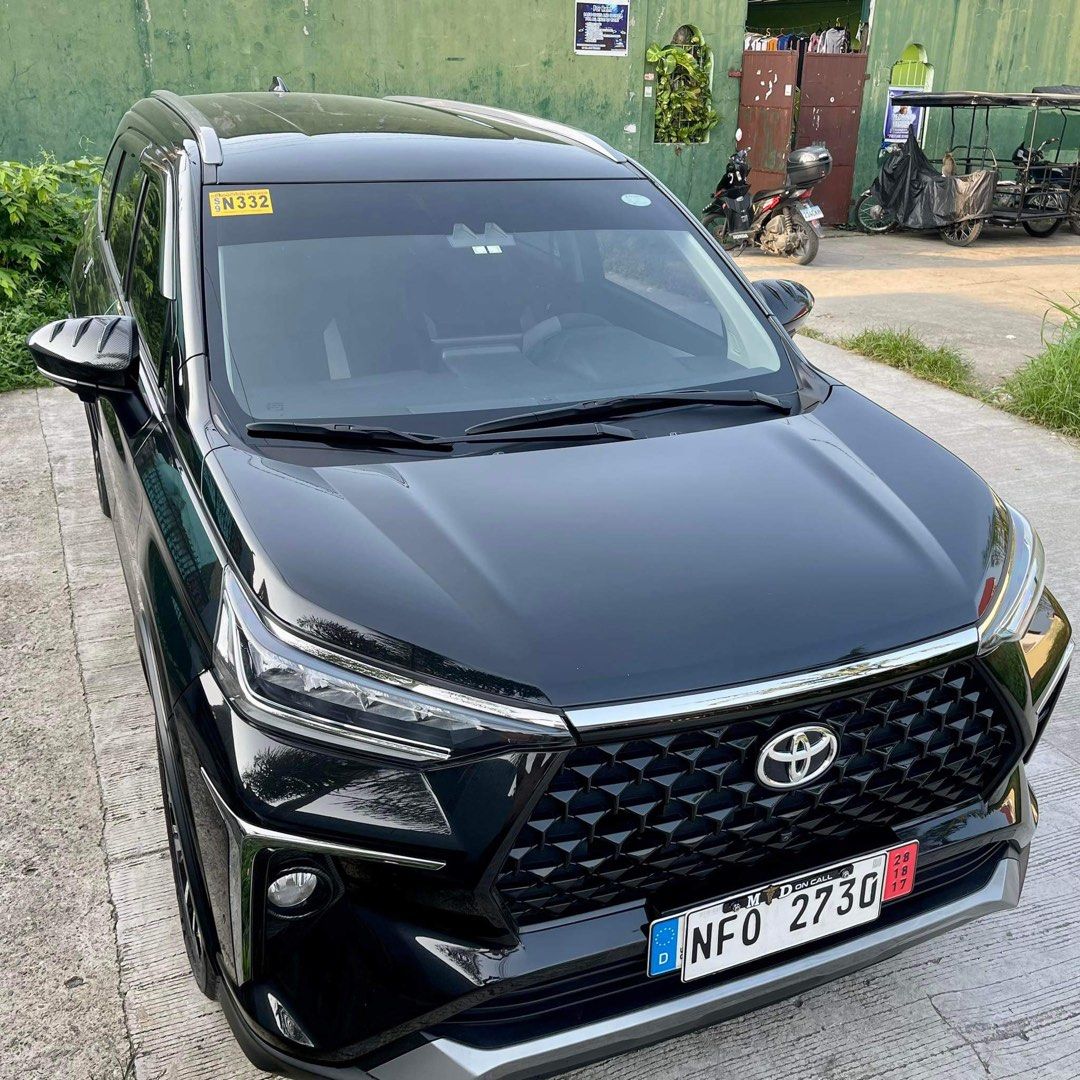 Veloz car toyota