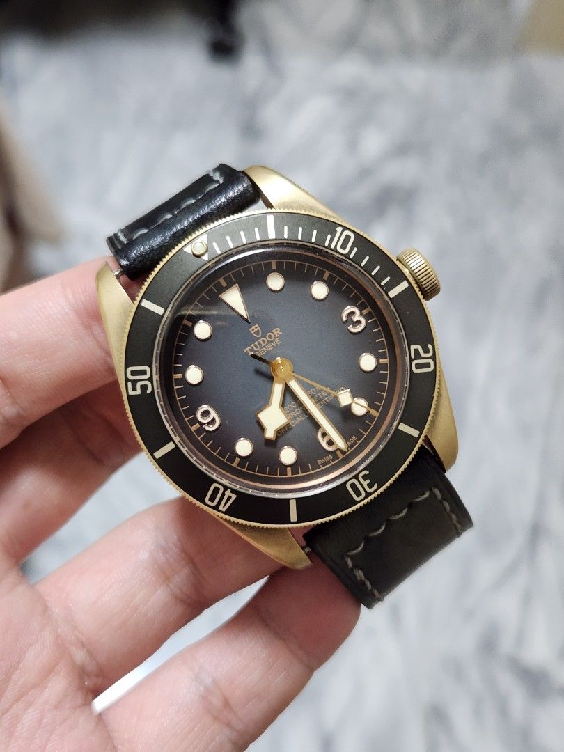 Tudor black bay bronze 43mm 79250ba Luxury Watches on Carousell