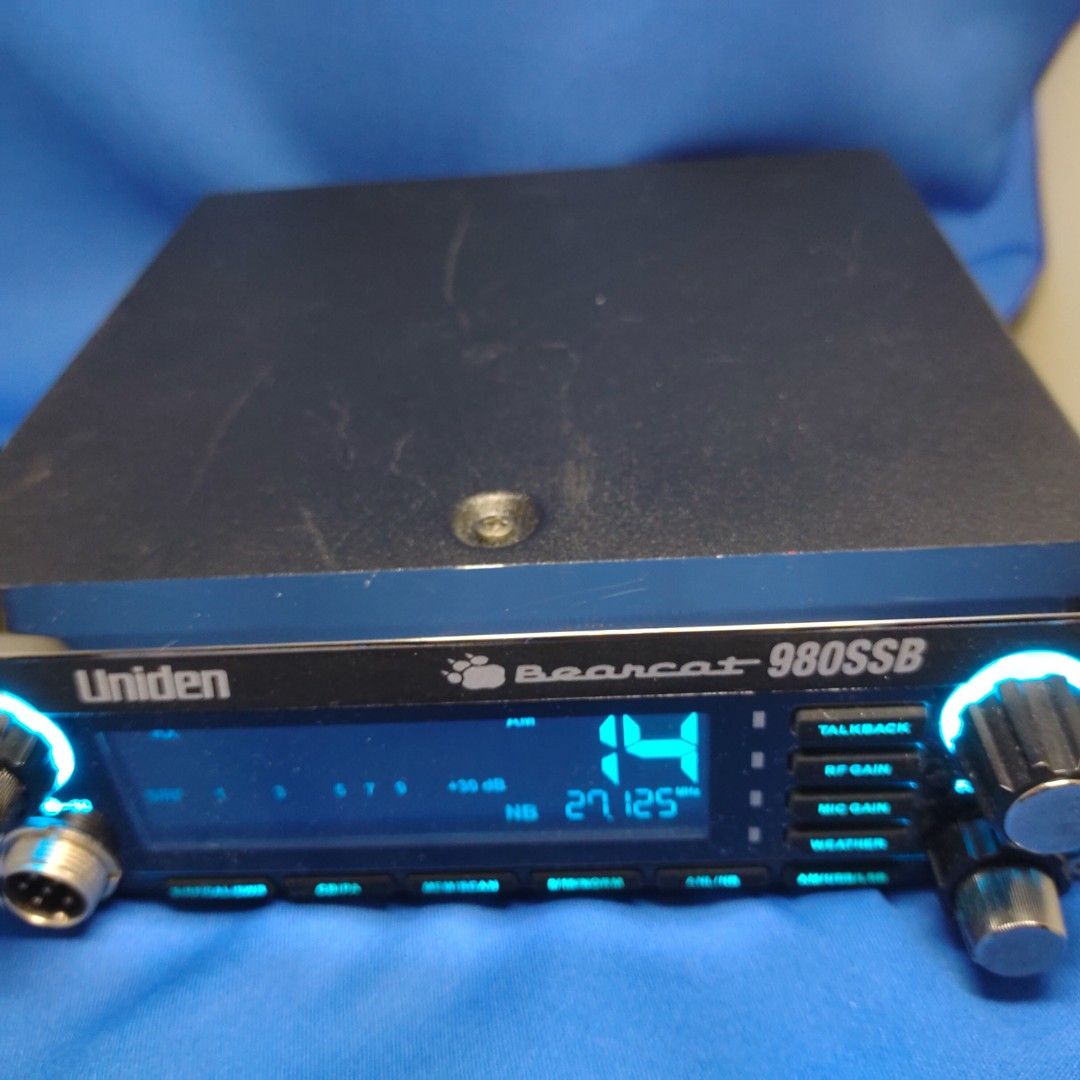 Uniden Bearcat 980 CB Radio, 手提電話, 對講機 Carousell