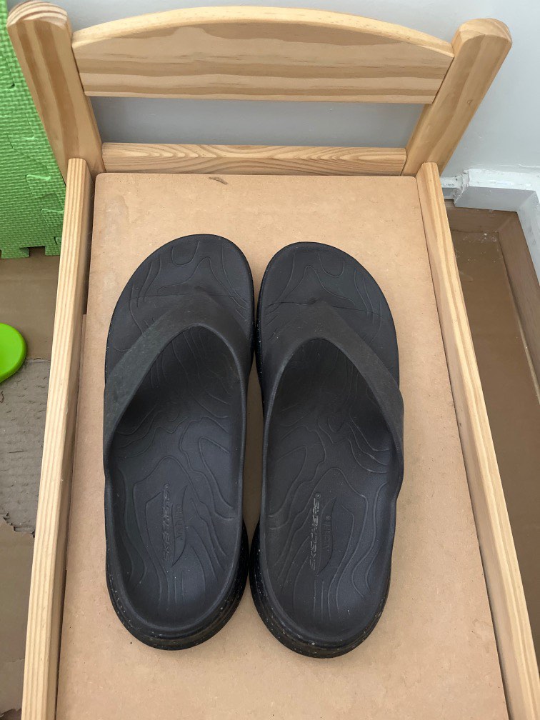 Skechers deals orthopedic slippers
