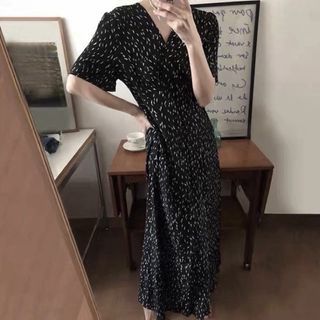 法式雪紡V領碎花長洋黑色