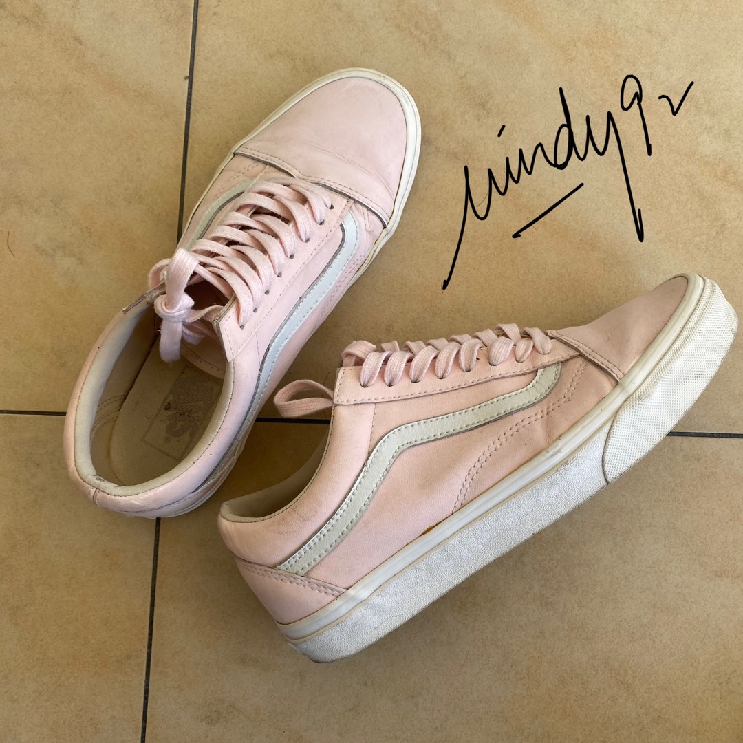 Pink deals sneakers vans