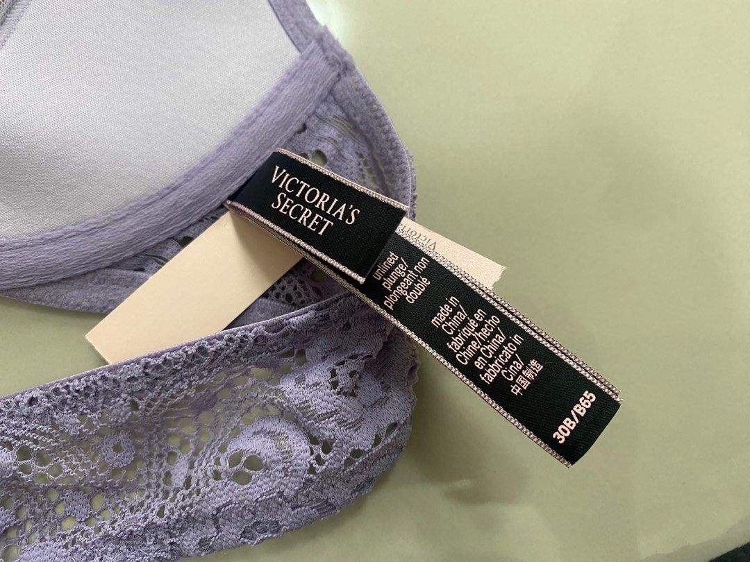Victoria's Secret Very Sexy Unlined Plunge lilac bra, Women's
