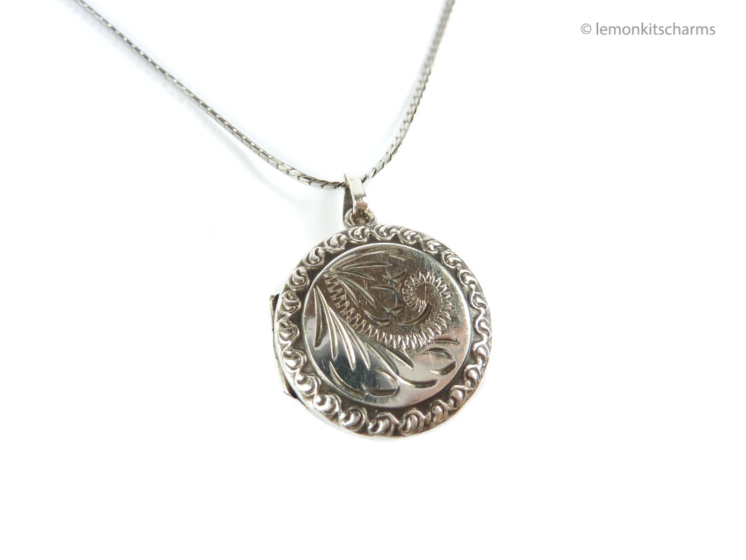 Real silver locket store