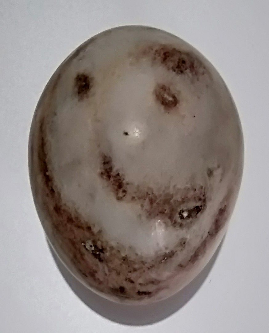 Vintage Decorative Italian Marble Egg (Category: Vintage Collectibles) located in Paranaque City. Submitted by carson2023 (Listing ID 1254079522, Image 2). Description: Authentic Vintage Italian Solid Marble Egg Probably purchased from Italy during the 70s or 80s Weight - 135 grams Size - Normal Chicken Egg Size Message me for Inquiries.