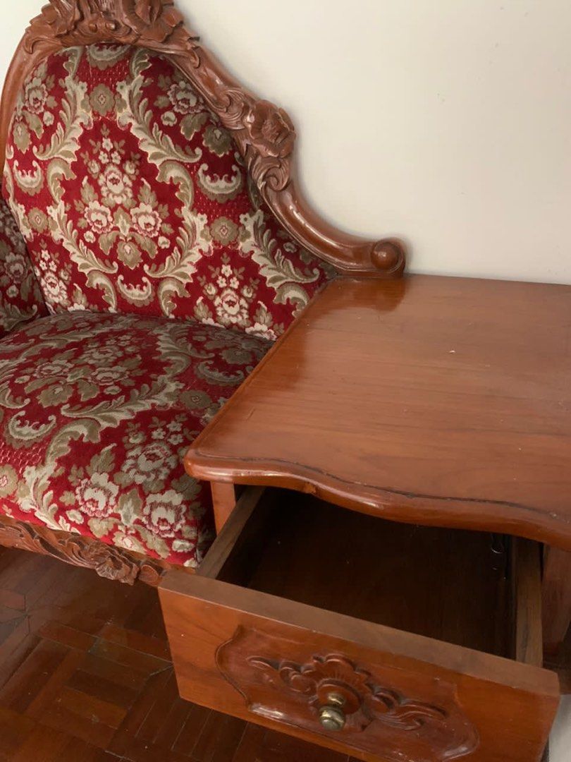 Antique telephone table and chair 2025