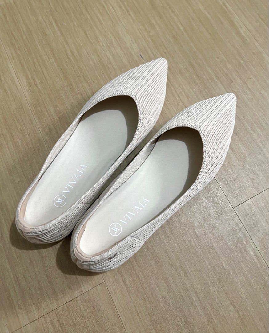 Macy's white on sale flat shoes