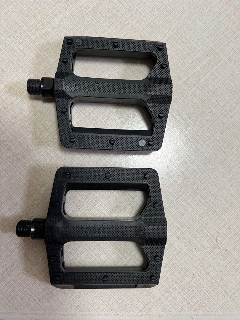 Wellgo cnc m151 flat pedals top