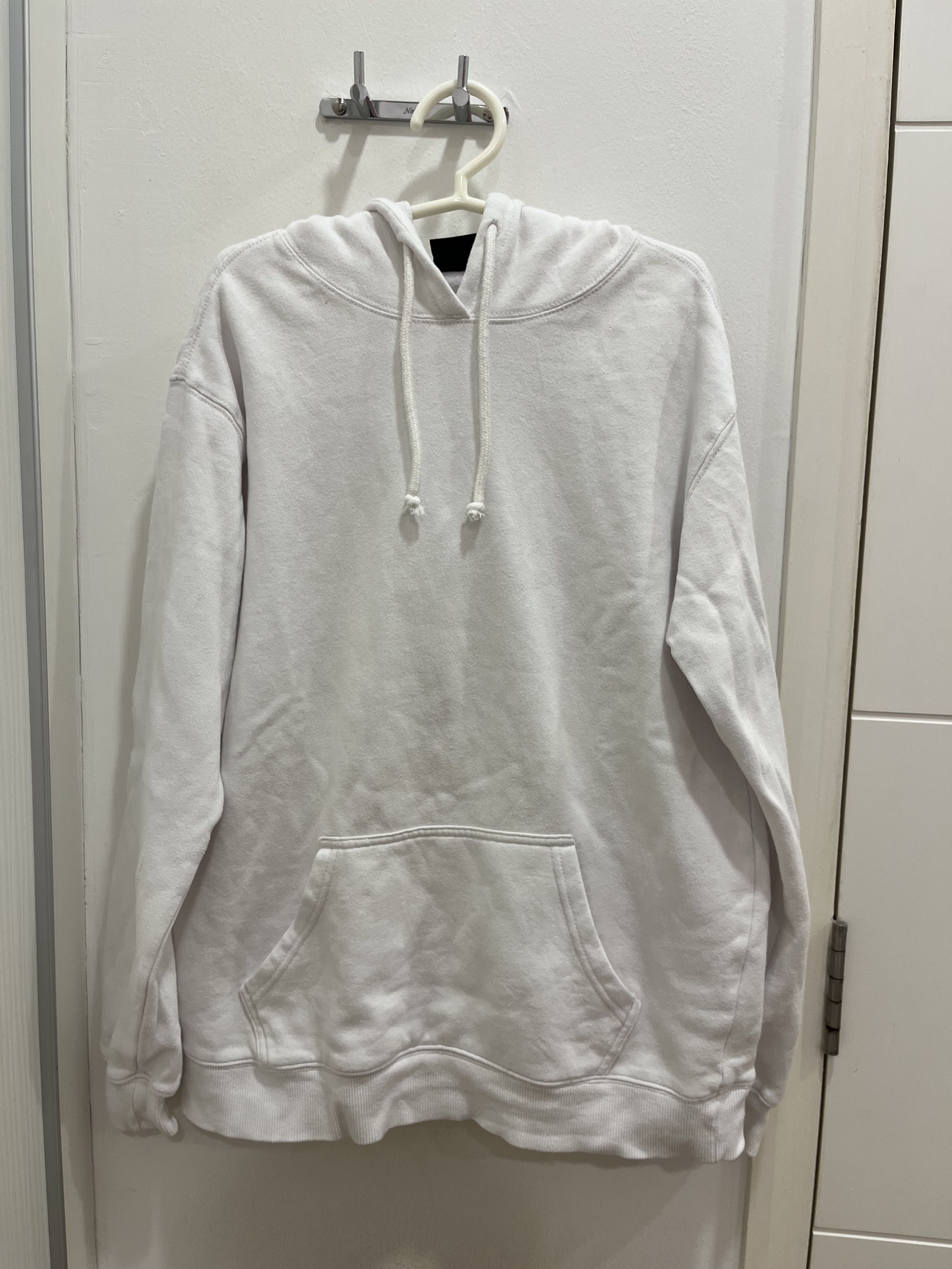White hoodie clearance cotton on