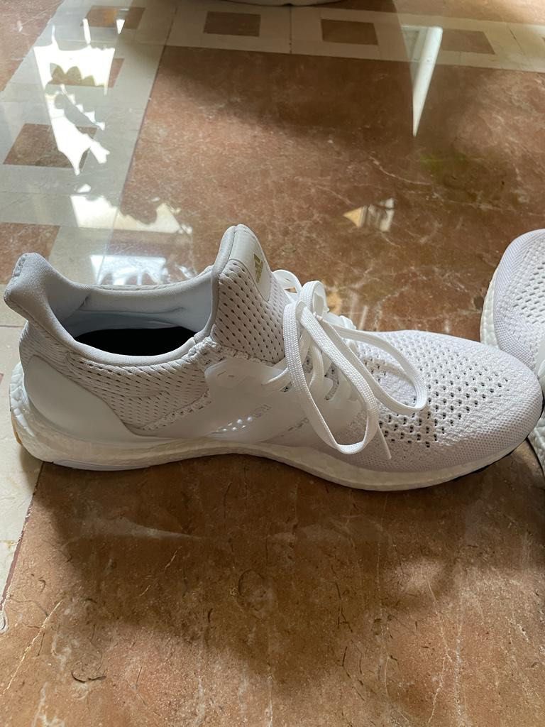 Ultra boost size 9.5 hot sale