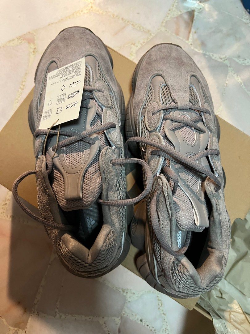 Cleaning yeezy 500 on sale