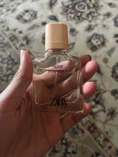 (Category: ) located in . Submitted by perfume965 (Listing ID 1253946860, Image 1). Description: .
