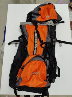 （分類：）位於 。 由 liamtan852 提交（商品編號 1254219614，圖片 1）。簡介： 。