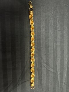 (Category: ) located in . Submitted by preloved1100 (Listing ID 1254250949, Image 1). Description: .