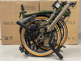 （分類：）位於 。 由 hubs_bike 提交（商品編號 1252464306，圖片 1）。簡介： 。