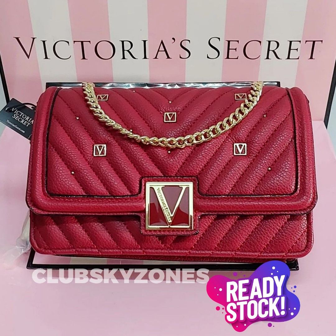 NEW! VICTORIA'S SECRET VS BLACK QUILTED MINI CROSSBODY SLING BAG PURSE,  Women's Fashion, Bags & Wallets, Shoulder Bags on Carousell