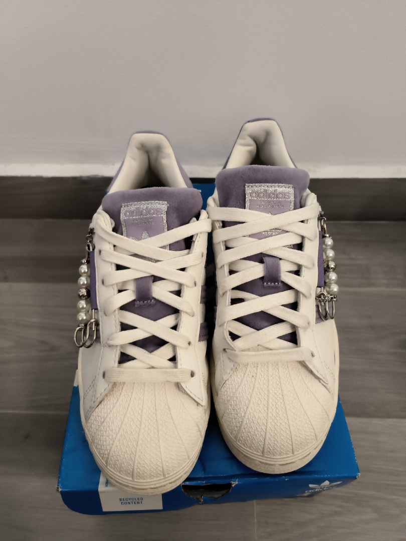 Adidas discount superstar queen