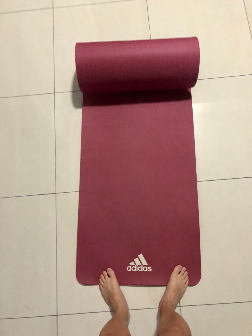 Adidas yoga mat, Sports Equipment, Other Sports Equipment and Supplies