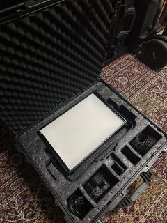 Aputure Nova 300c