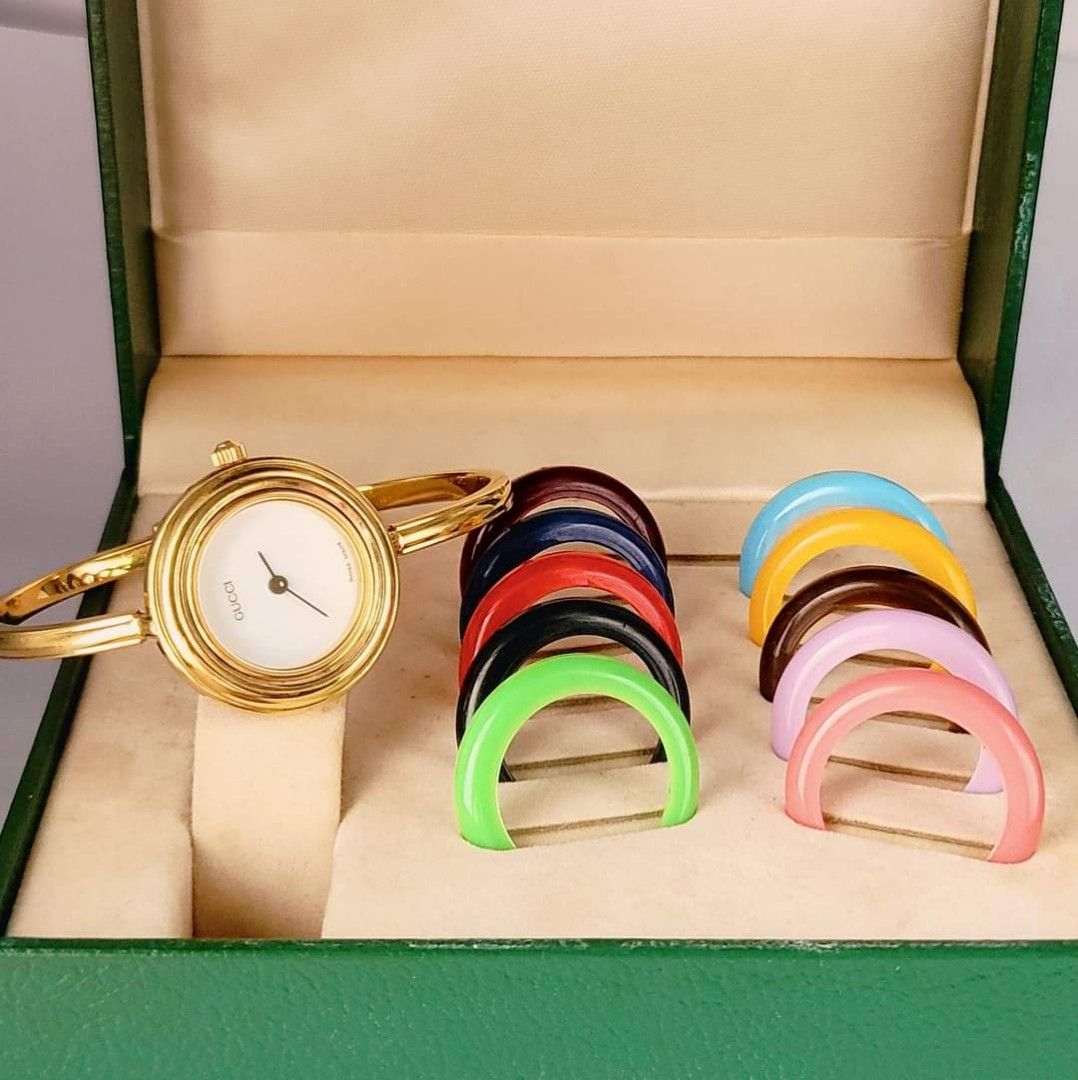 Gucci bangle bracelet watch clearance