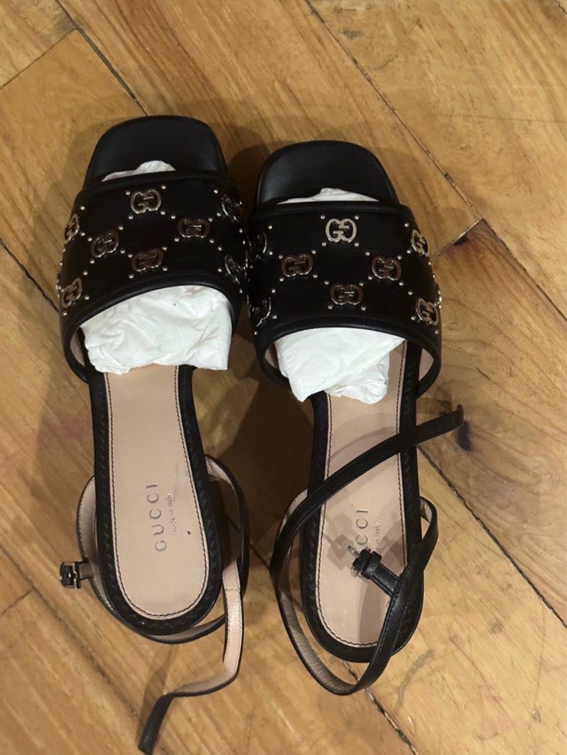 Gucci outlet monogram heels