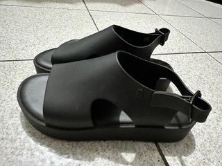 Authentic Melissa Shoes (made in Brazil)
