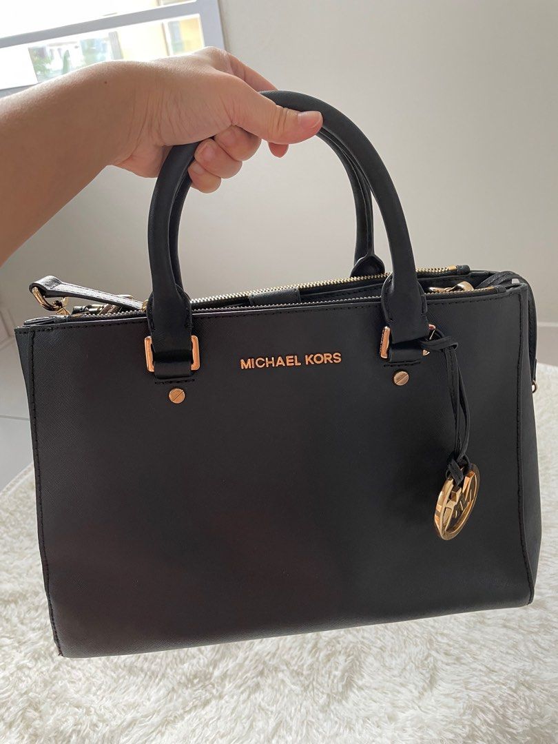 Michael kors hotsell authentic bag