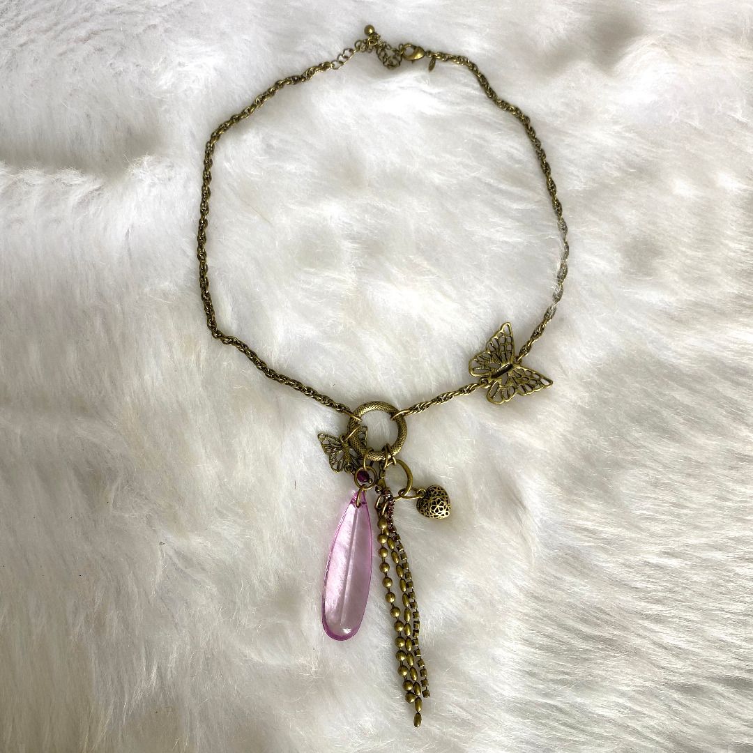 Avon Vintage Brass Tone Butterfly Pink Stone Pendant Necklace