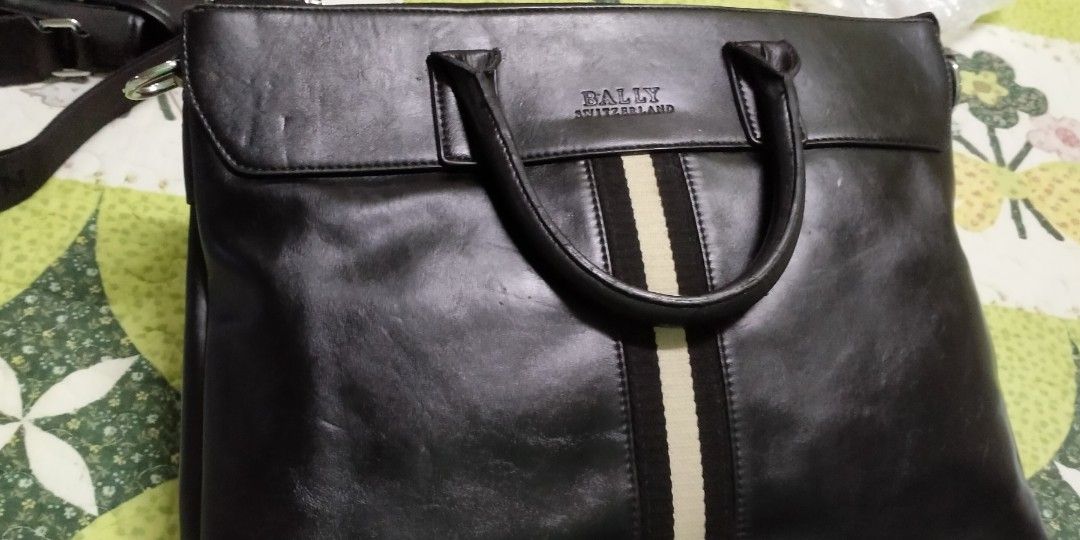 Bally briefcases Men s Fashion Bags Briefcases on Carousell