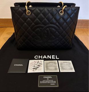 Chanel Deauville Shopping Bag Large 22S Calfskin Black in Calfskin