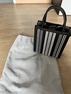 (Category: ) located in . Submitted by bridge10 (Listing ID 1254213801, Image 1). Description: .