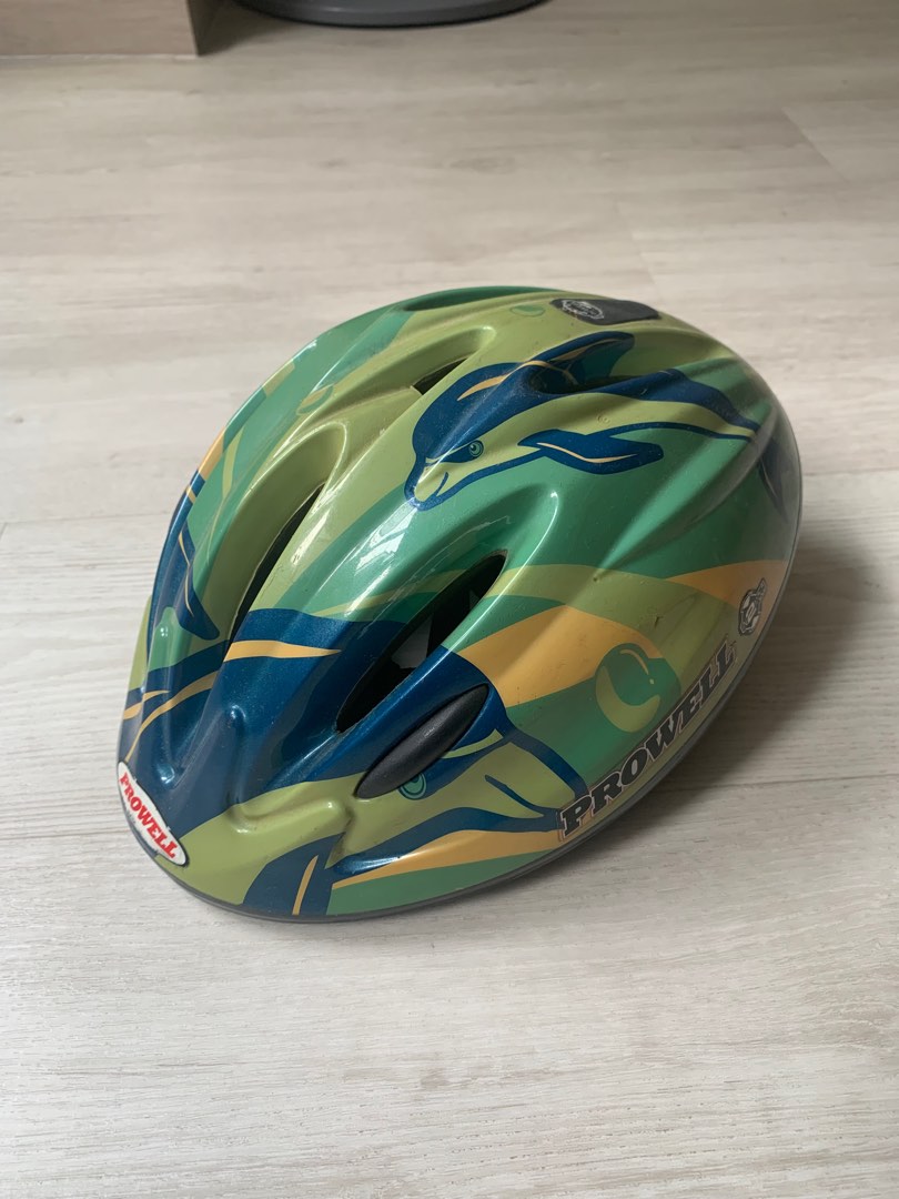 Prowell helmet review top