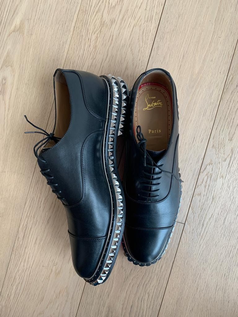 Size 11 christian louboutin shoes deals
