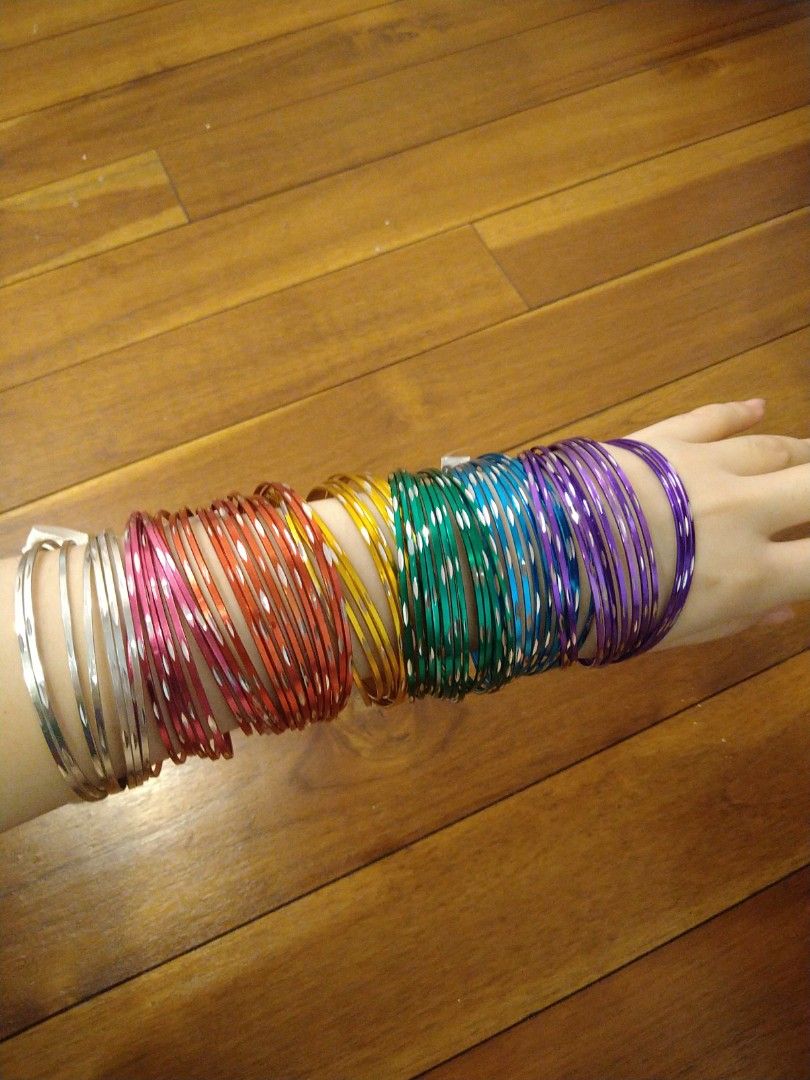 Colourful metal cheap bangles