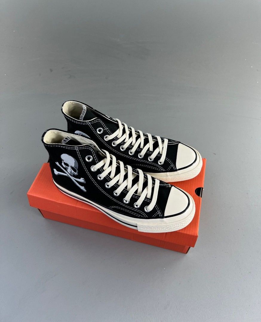 Converse Chuck 1970s Sports Equipment Sports Games Golf on