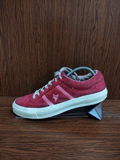Converse one star academy red
