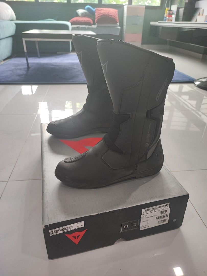 Dainese boots outlet