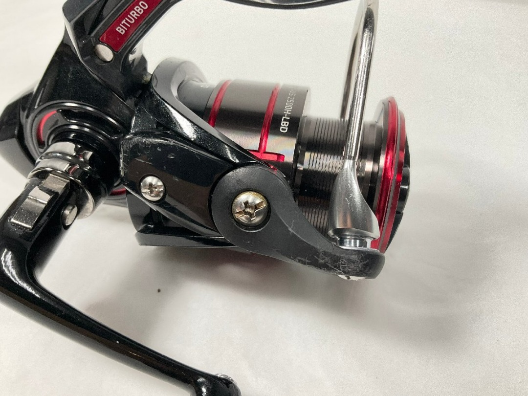 DAIWA Reel 19 Cygnus 2500H-LBD 二手, 運動產品, 釣魚- Carousell