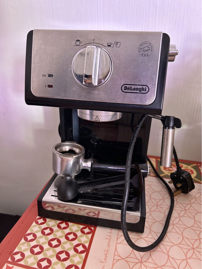 Delonghi ECP33.21 Pump Espresso Coffee Machine, TV & Home Appliances