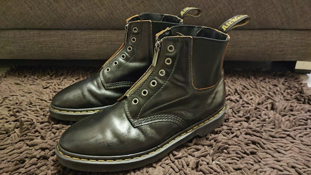 Dr marten 6 clearance eye leather boots