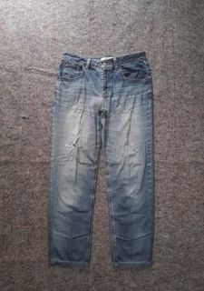 EDWIN WASH BLUE JEANS SIZE 32