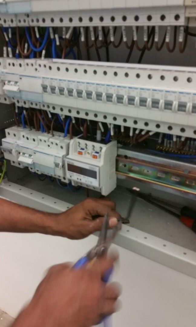 We are specialist electrical wiring installations //troubleshooting