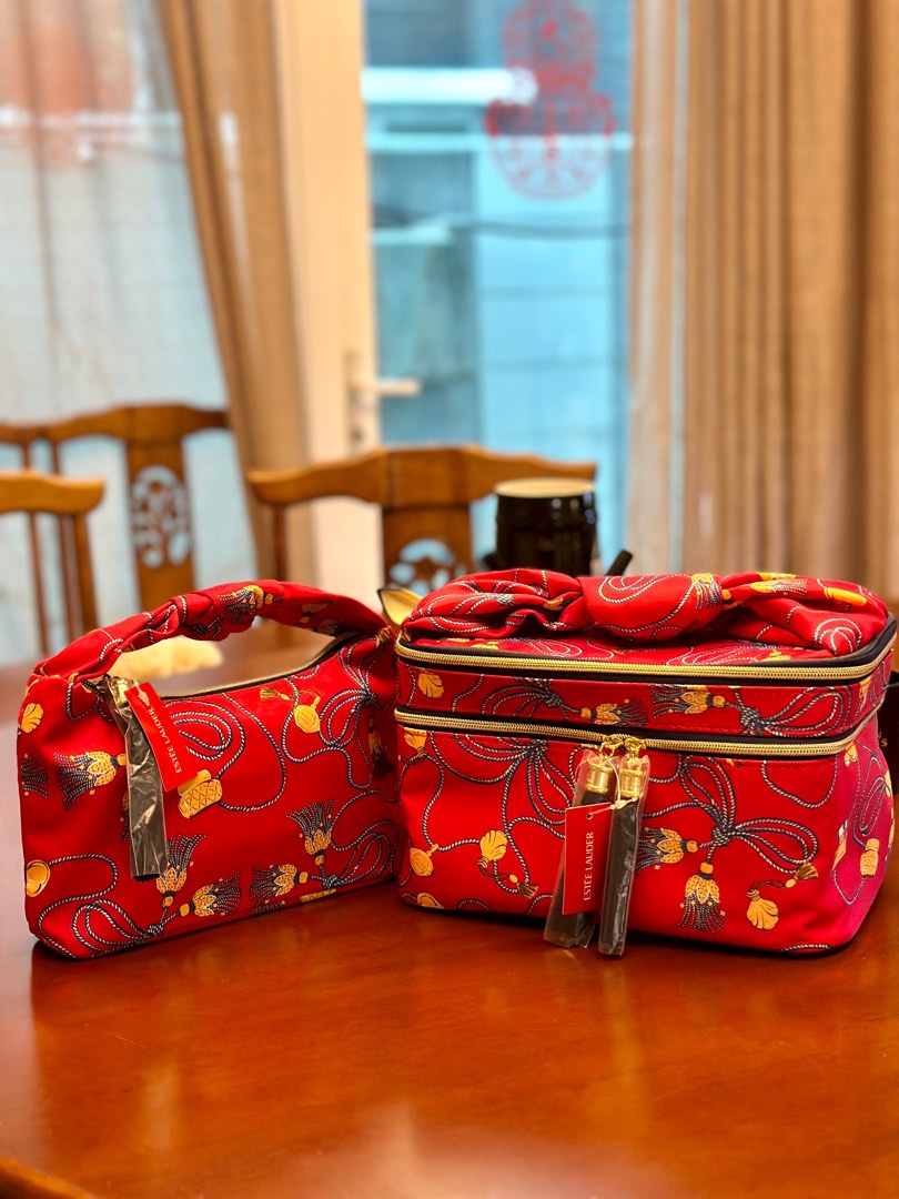 Estee lauder pouch bag clearance
