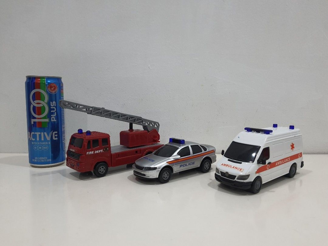 Fastlane Car Set Police Car Fire Engine Ambulance