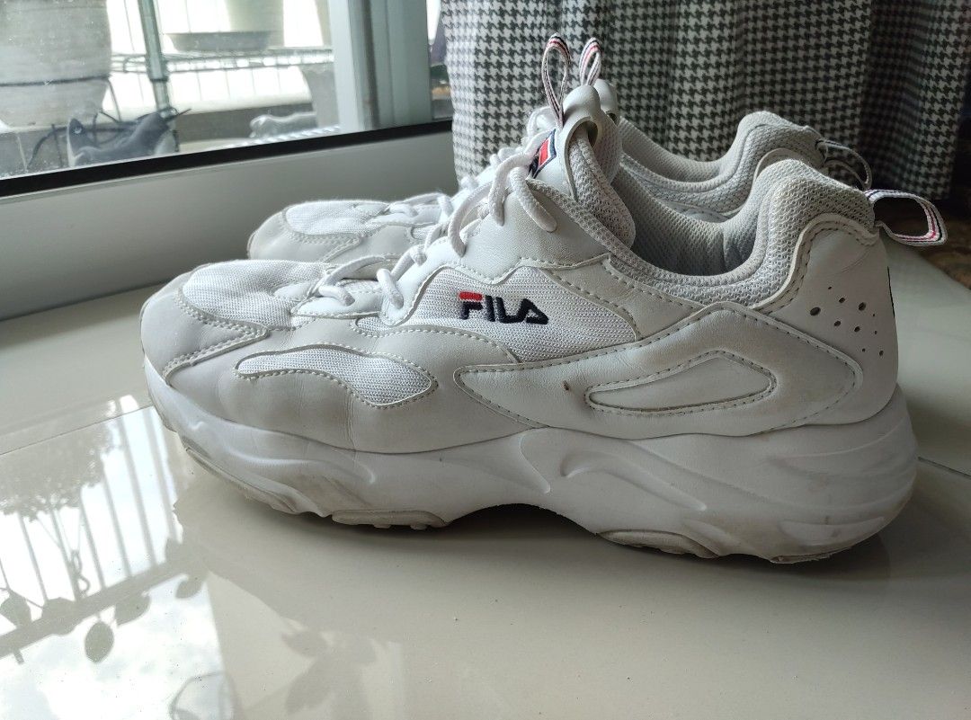 fila fashion running shoe Men s Fashion Footwear Sneakers on