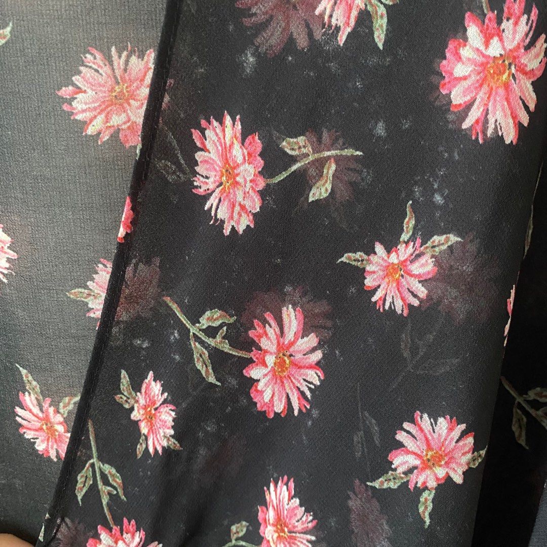 Forever 21 floral top cardigan