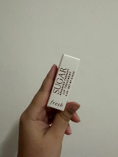 (Category: ) located in . Submitted by allthingsmakeup (Listing ID 1253973640, Image 1). Description: .