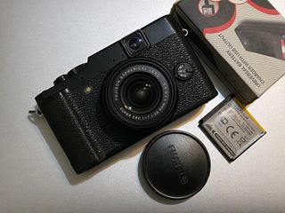 （分類：）位於 。 由 contemporaryanalog 提交（商品編號 1254141432，圖片 1）。簡介： 。