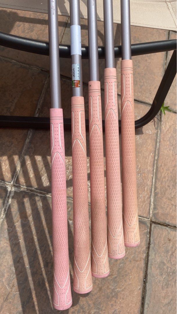 GOLF SET WILSON TIARA FOR LADIES GLOF CLUB, Sports Equipment, Sports